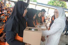 Antisipasi Penumpukan Sampah Lebaran,Bupati Purwakarta Kerahkan Ratusan Pasukan Sapu Jagat