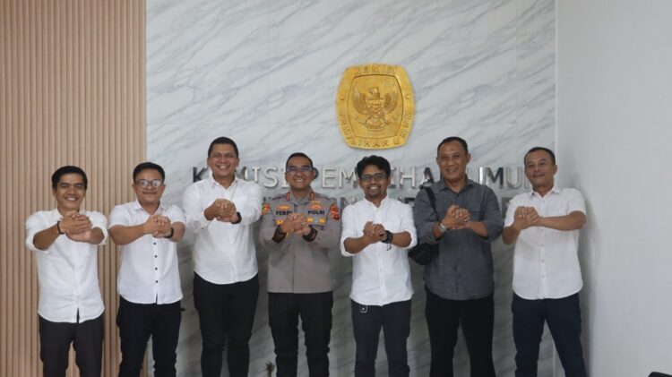 Kapolres Purwakarta Perkuat Sinergi dengan Bawaslu dan KPU untuk Jaga Kondusivitas Demokrasi